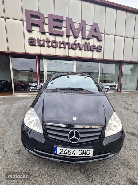 MERCEDES CLASE A A 150 DE 2009 CON 150.000 KM POR 6.900 EUR. EN LA CORUNA