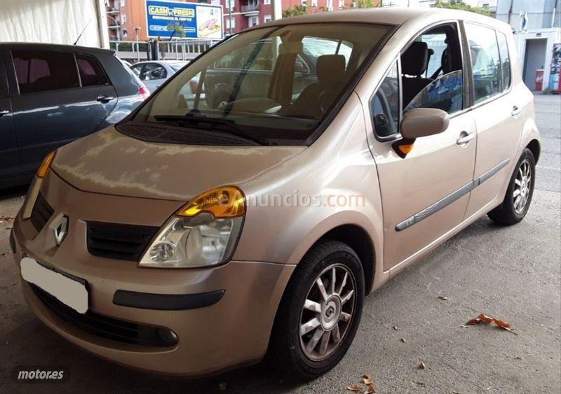 RENAULT MODUS CONFORT DYNAMIQUE 1.5DCI80 DE 2004 CON 124.000 KM POR 2.750 EUR. EN SEVILLA